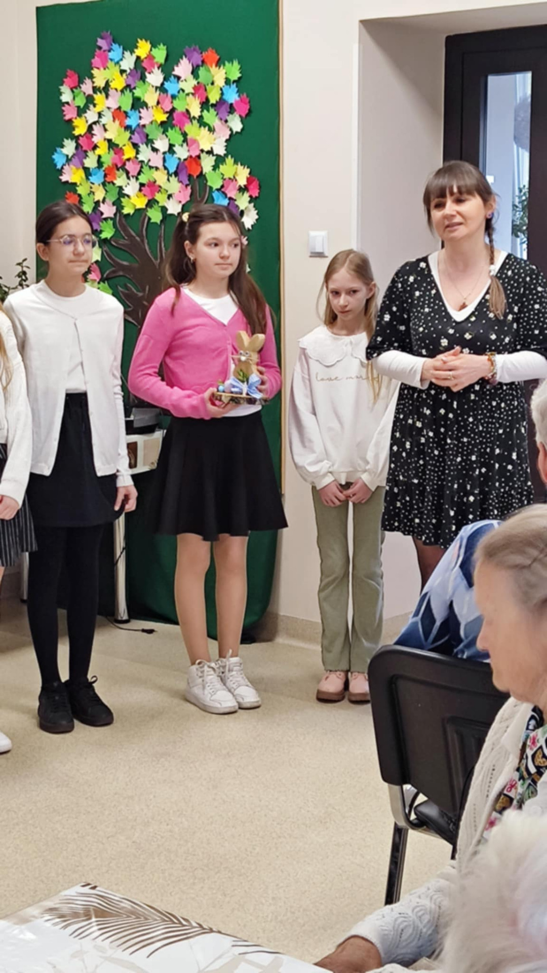 Z wizytą i wielkanocnymi życzeniami u naszych Kochanych Seniorów w DPS- ie w Nowym Narcie.